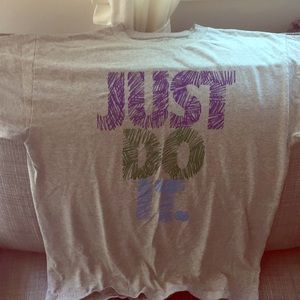 Retro Nike T-shirt